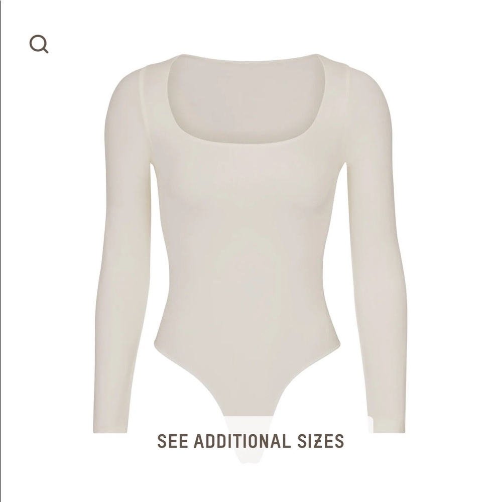 Skims bone bodysuit XXS never worn